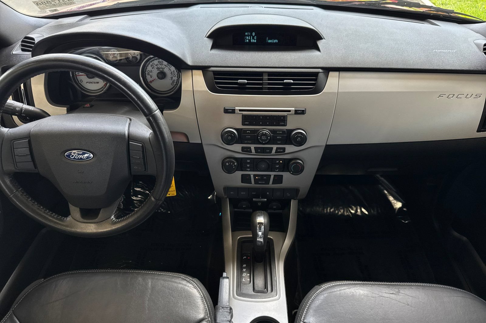 Used 2010 Ford Focus SEL FWD image 13