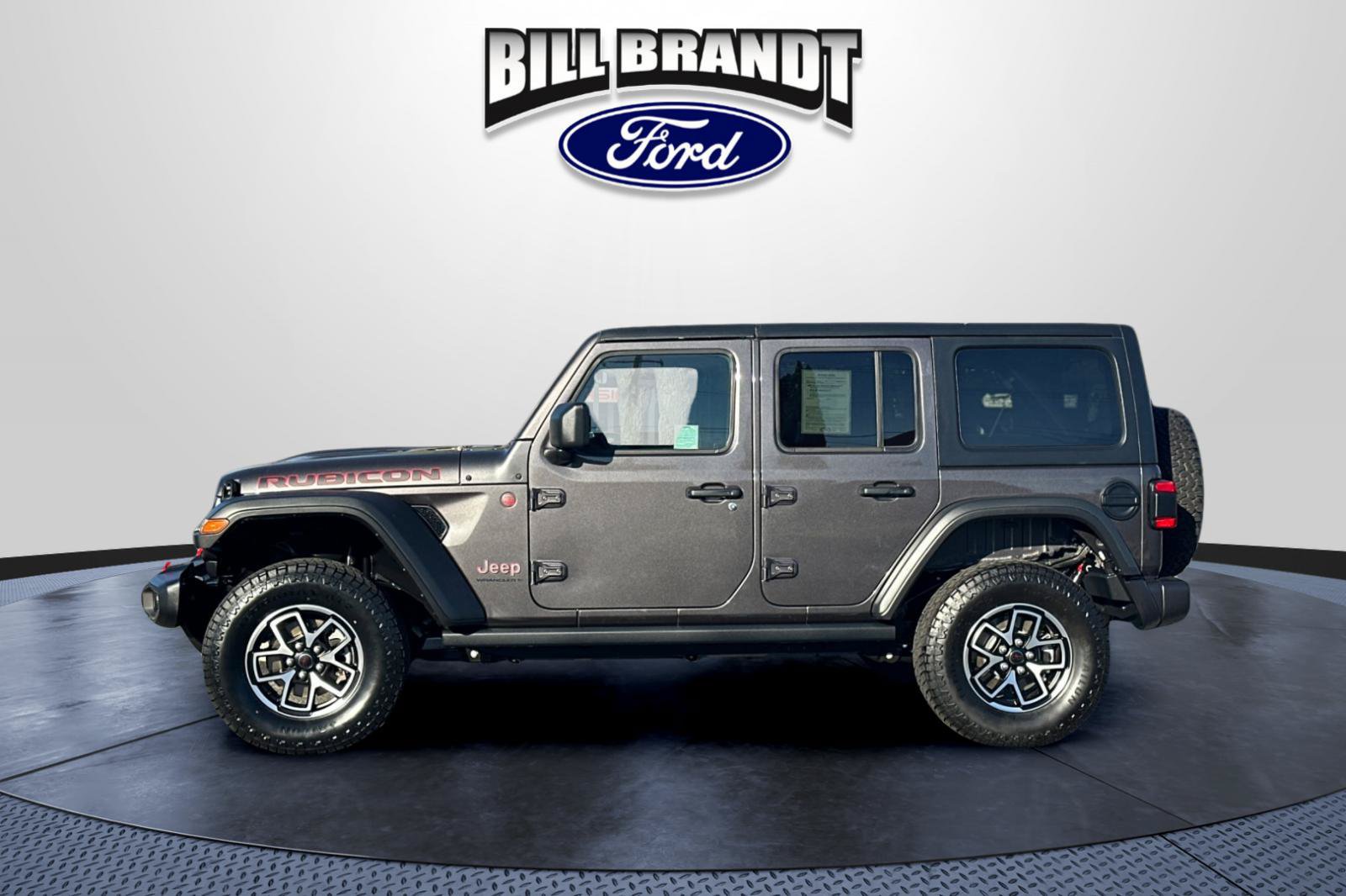 Used 2025 Jeep Wrangler Unlimited Rubicon AWD/4WD image 6