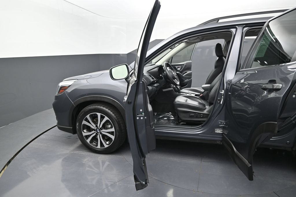 Used 2021 Subaru Forester Limited AWD/4WD image 13