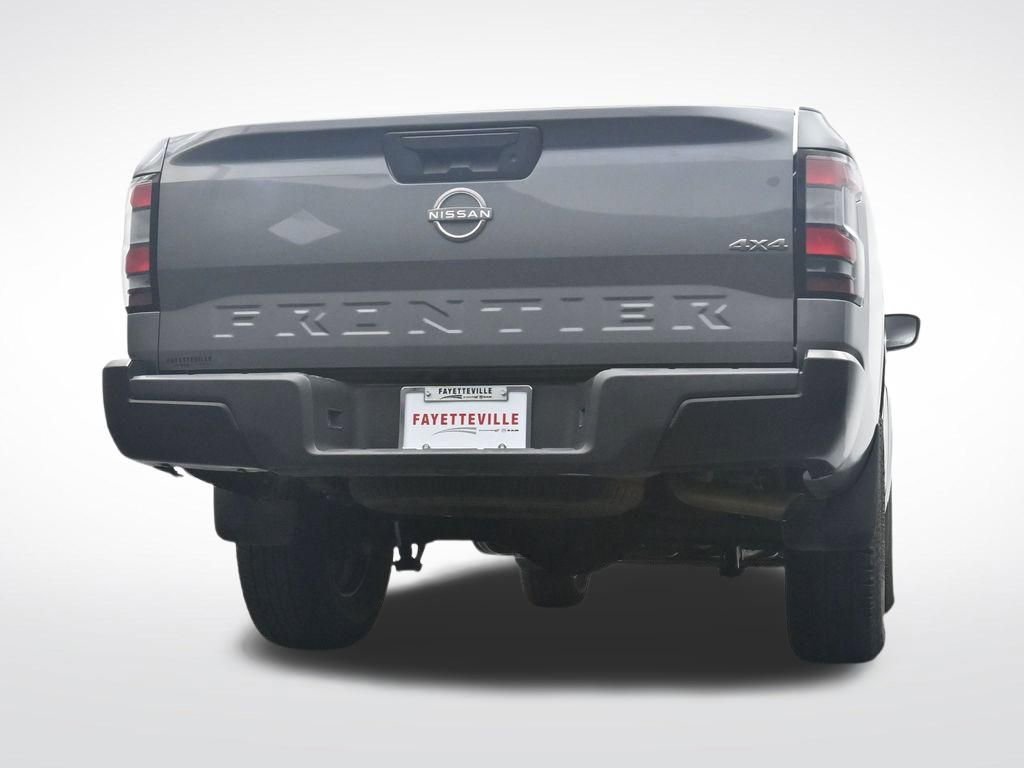 Used 2022 Nissan Frontier S image 32