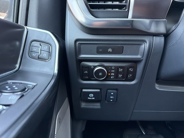 New 2025 Ford F150 Platinum image 13