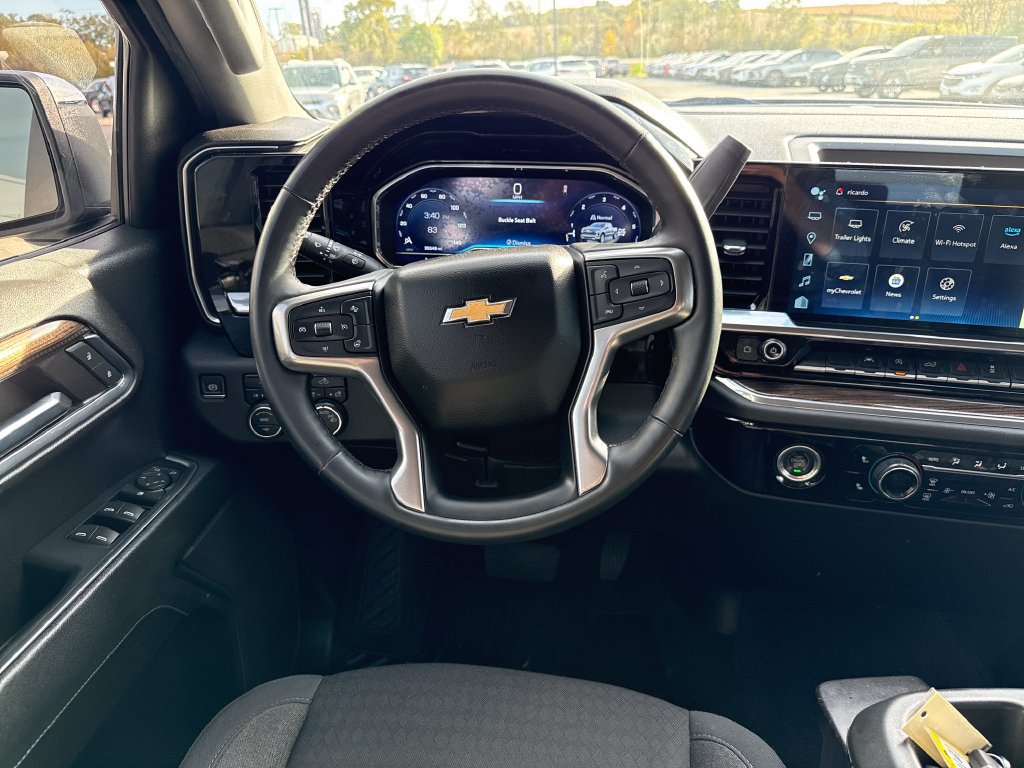 Certified 2023 Chevrolet Silverado 1500 LT AWD/4WD image 12
