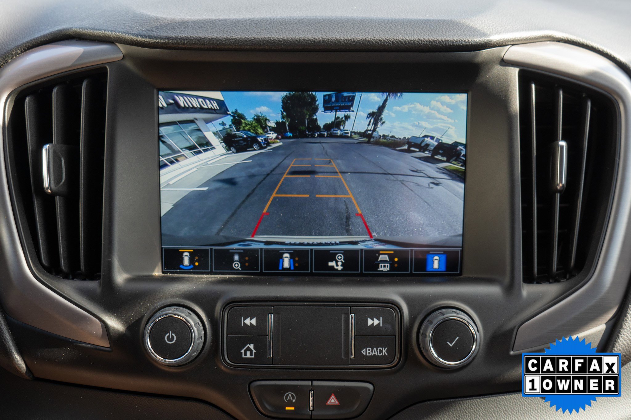 Used 2023 GMC Terrain AT4 w/ Tech Package image 17