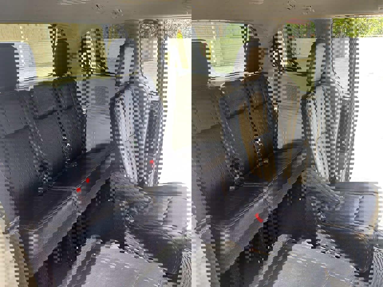 Used 2015 Chrysler Town & Country Touring image 13