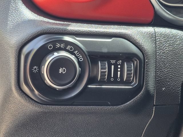 Used 2020 Jeep Wrangler Unlimited Rubicon AWD/4WD image 9