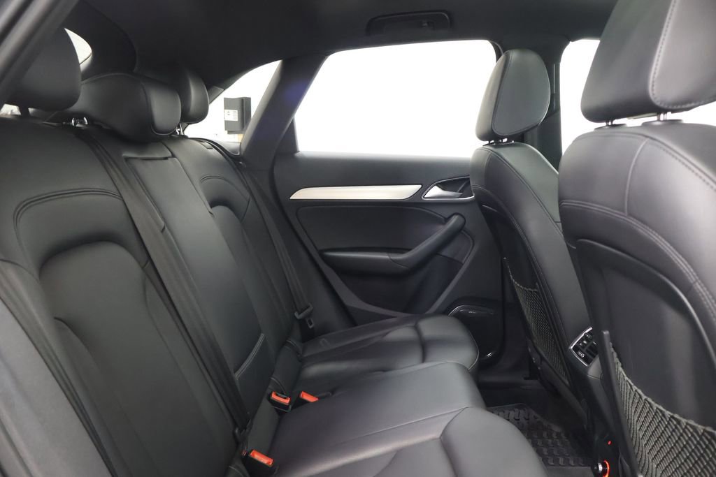 Used 2018 Audi Q3 2.0T Premium Plus AWD/4WD image 24