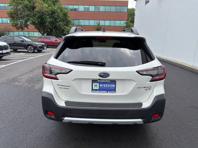 Used 2023 Subaru Outback Limited XT AWD/4WD image 9