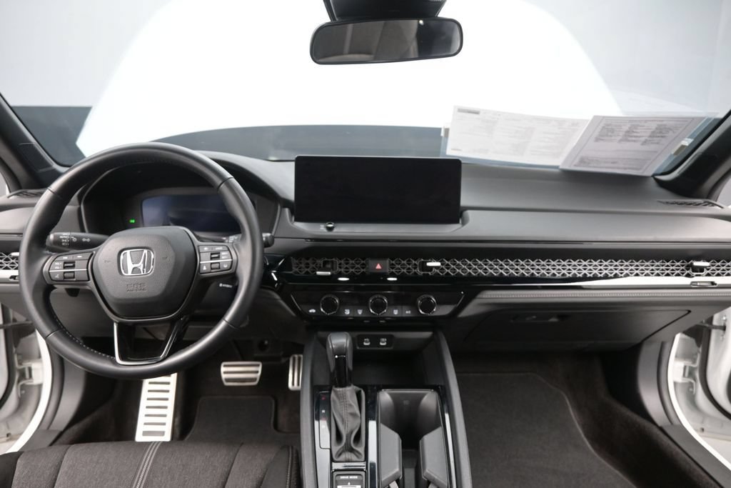 Used 2023 Honda Accord Sport image 23