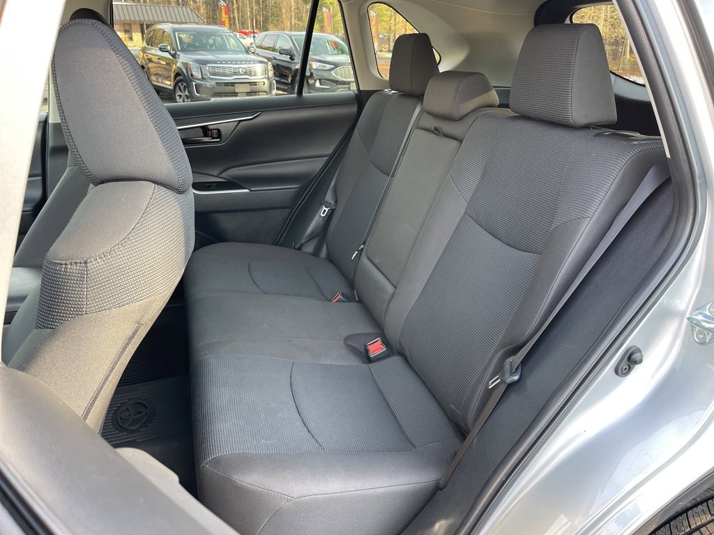 Used 2025 Toyota RAV4 LE image 23