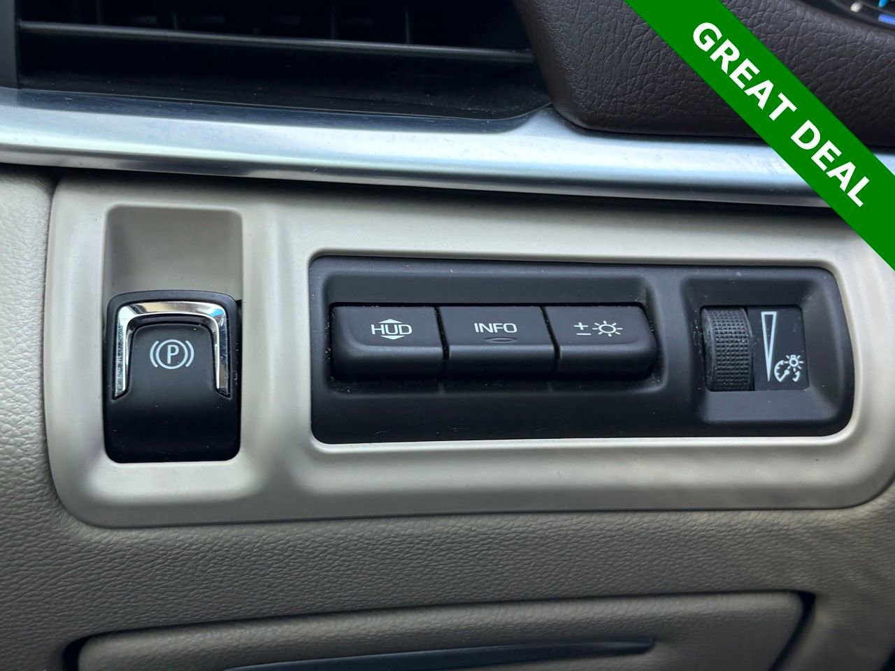 Used 2016 Cadillac XTS Premium image 24