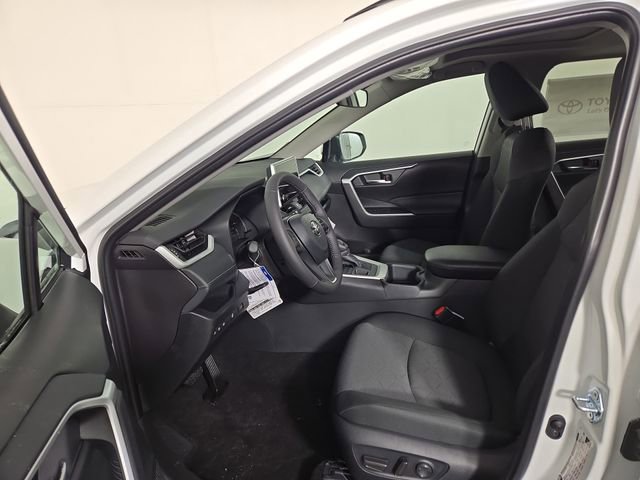 New 2025 Toyota RAV4 XLE image 14