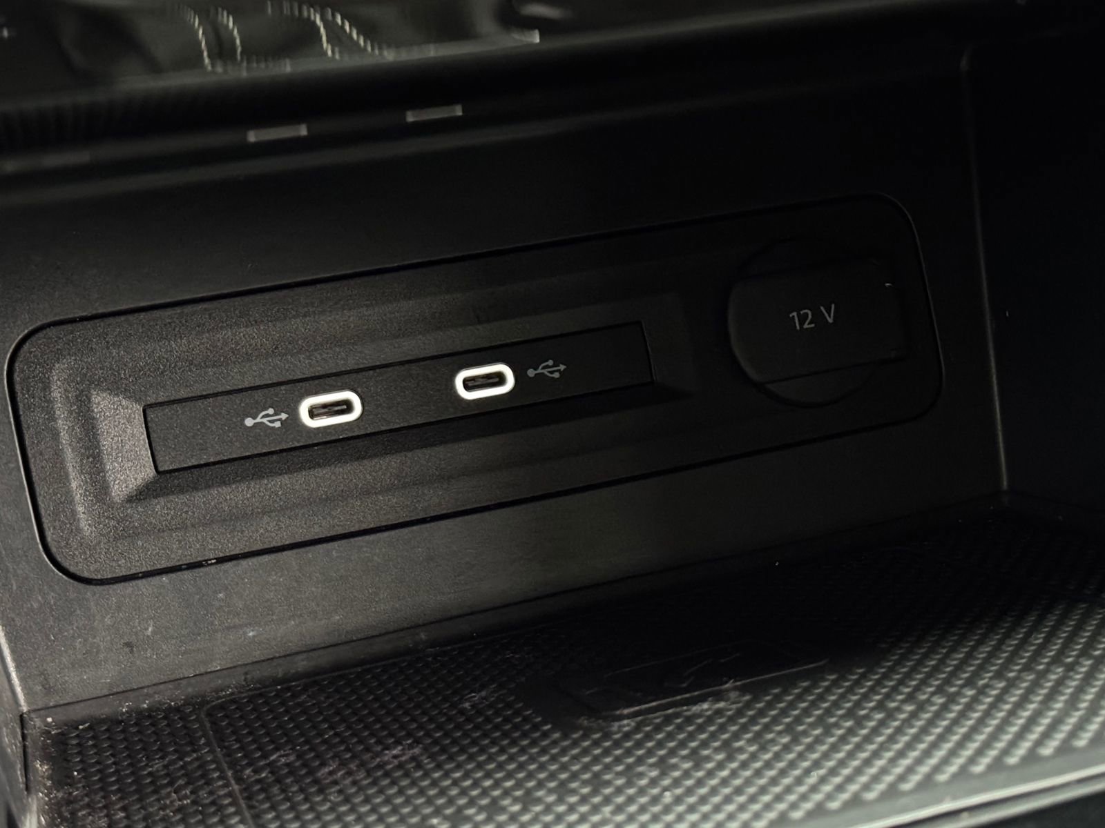 Used 2023 Volkswagen Atlas SE AWD/4WD image 38