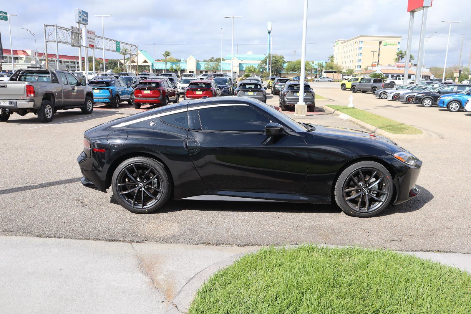 New 2025 Nissan Z Sport w/ Floor Mat Package image 11