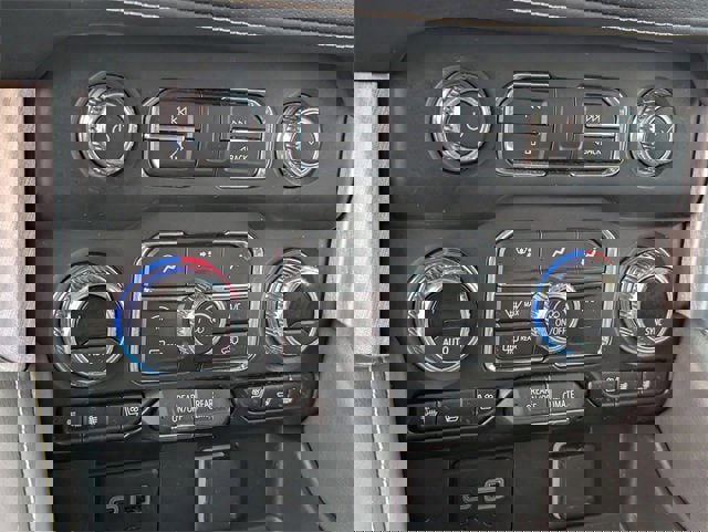 Used 2024 GMC Yukon SLT w/ SLT Luxury Package image 15