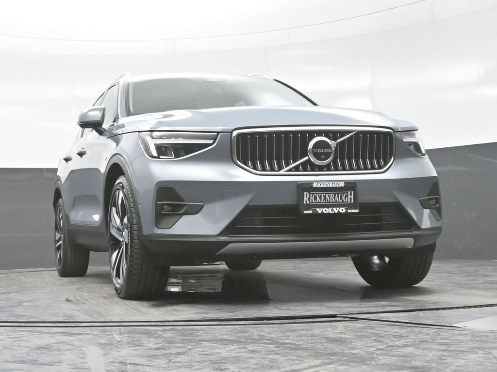 Used 2023 Volvo XC40 B5 Ultimate w/ Protection Package Premier AWD/4WD image 23