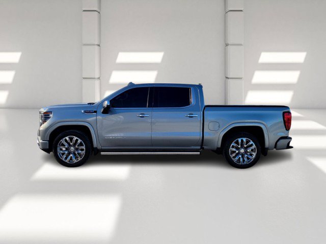 Used 2024 GMC Sierra 1500 Denali AWD/4WD image 4