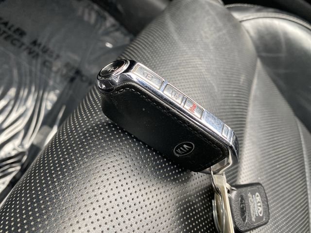 Used 2018 Kia Stinger GT2 image 35