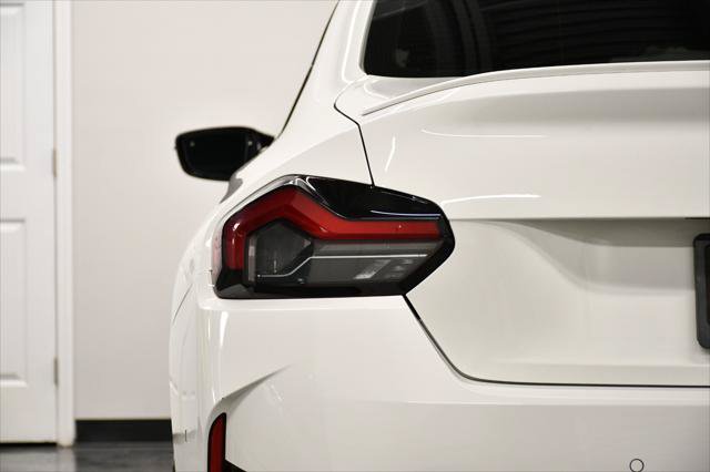 Used 2024 BMW M240i Coupe w/ Premium Package RWD image 10