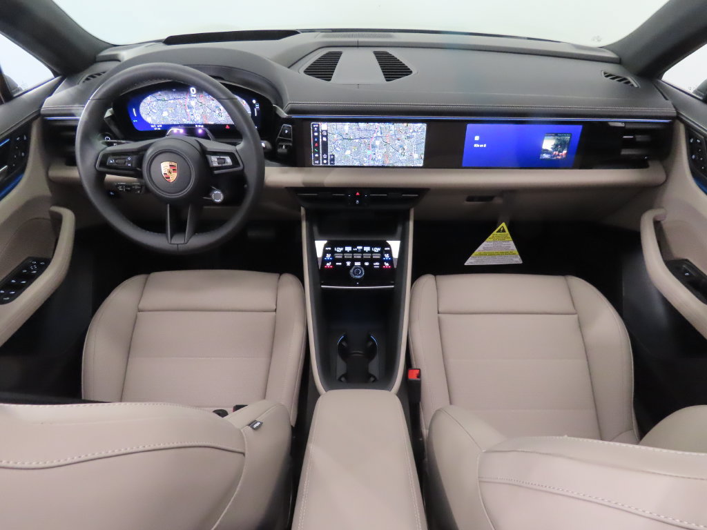 New 2026 Porsche Macan Electric RWD image 16