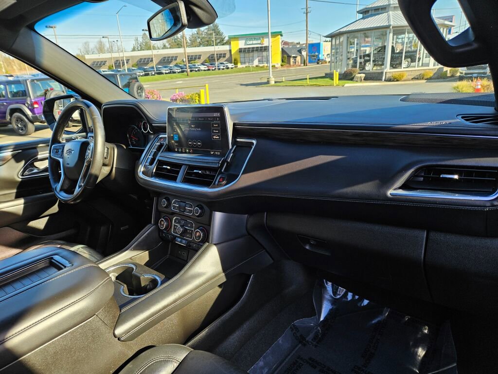 Used 2021 Chevrolet Suburban Z71 AWD/4WD image 13