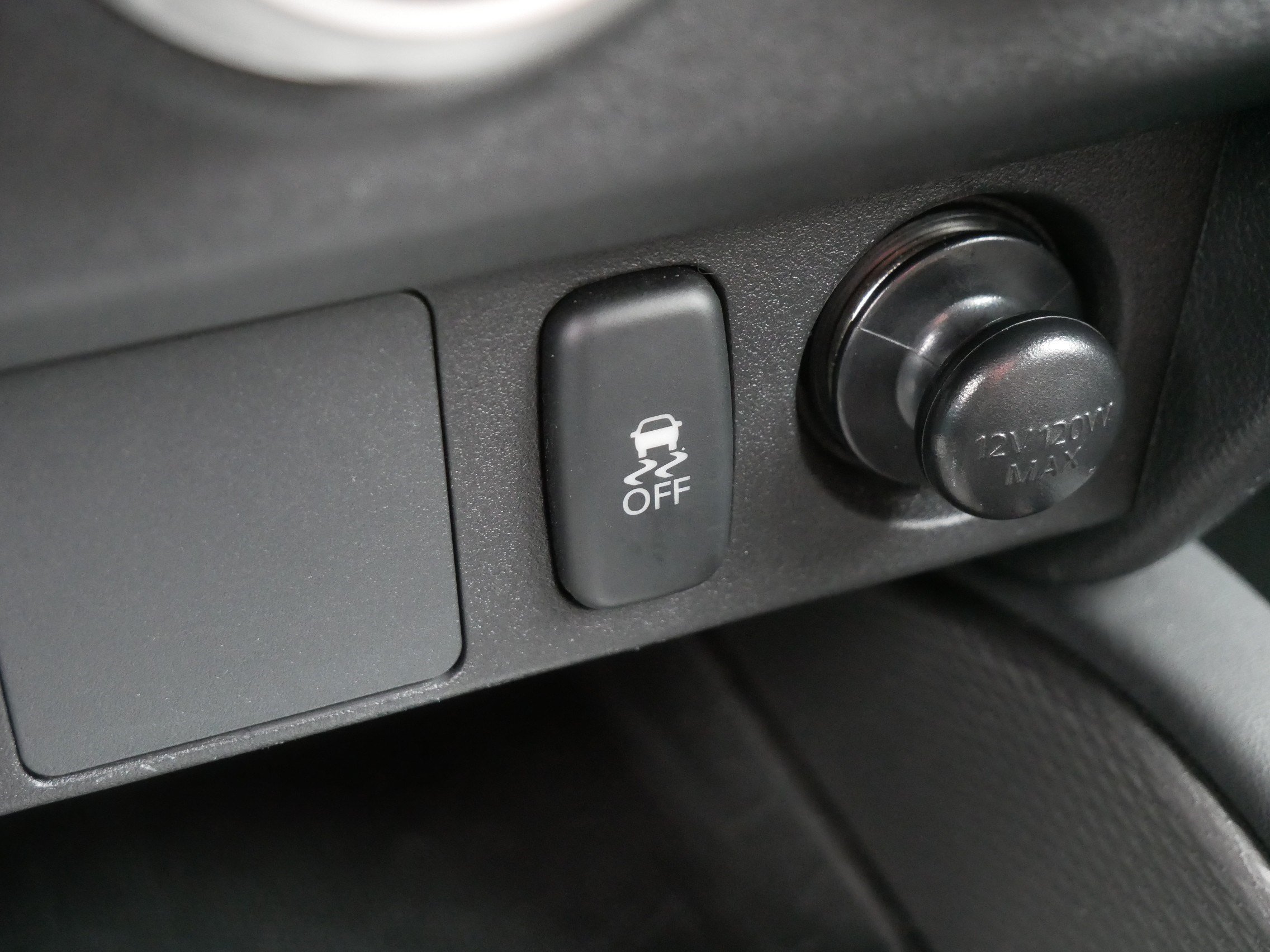 Used 2025 Mitsubishi Outlander Sport ES AWD/4WD image 30