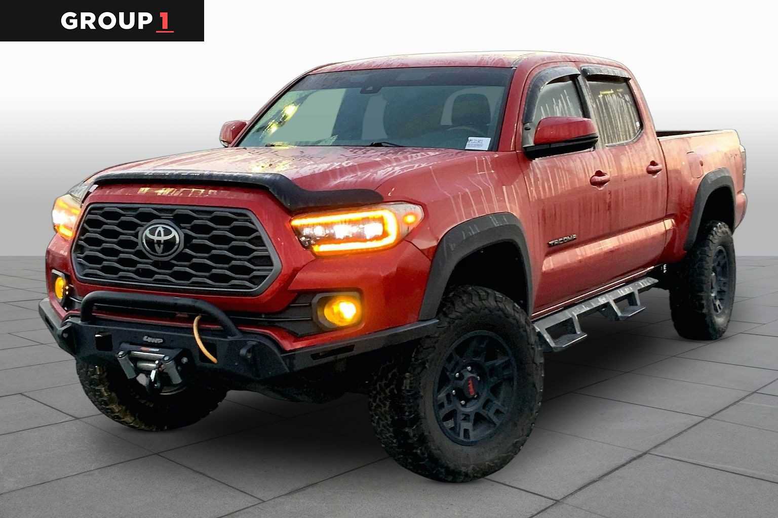 Used 2022 Toyota Tacoma TRD Off-Road w/ Technology Package AWD/4WD image 1