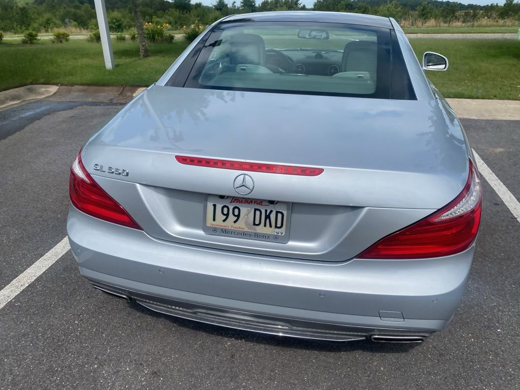 Used 2015 Mercedes-Benz SL 550 image 10
