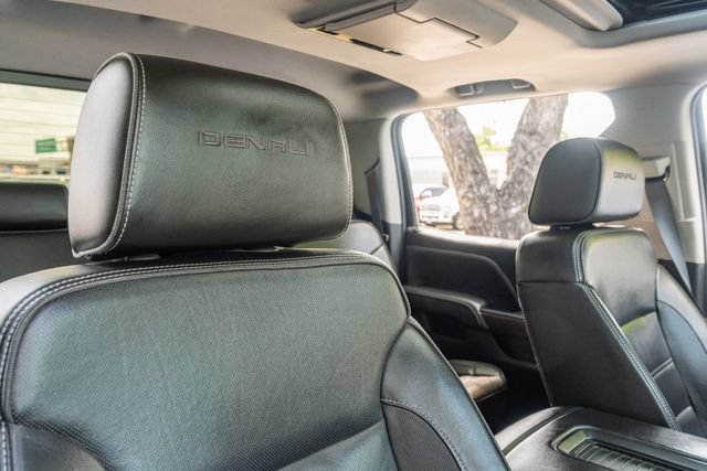 Used 2018 GMC Sierra 2500 Denali w/ Duramax Plus Package AWD/4WD image 46