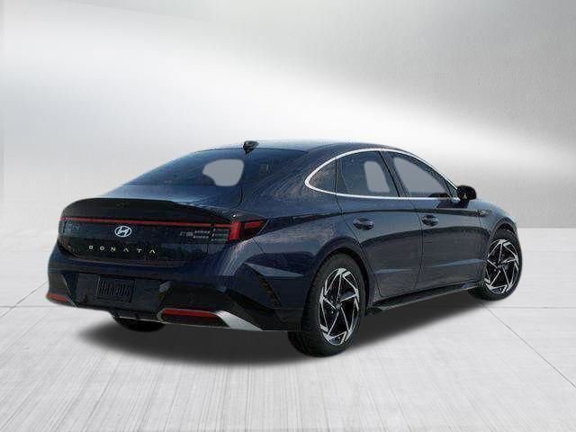 New 2026 Hyundai Sonata SEL FWD image 4