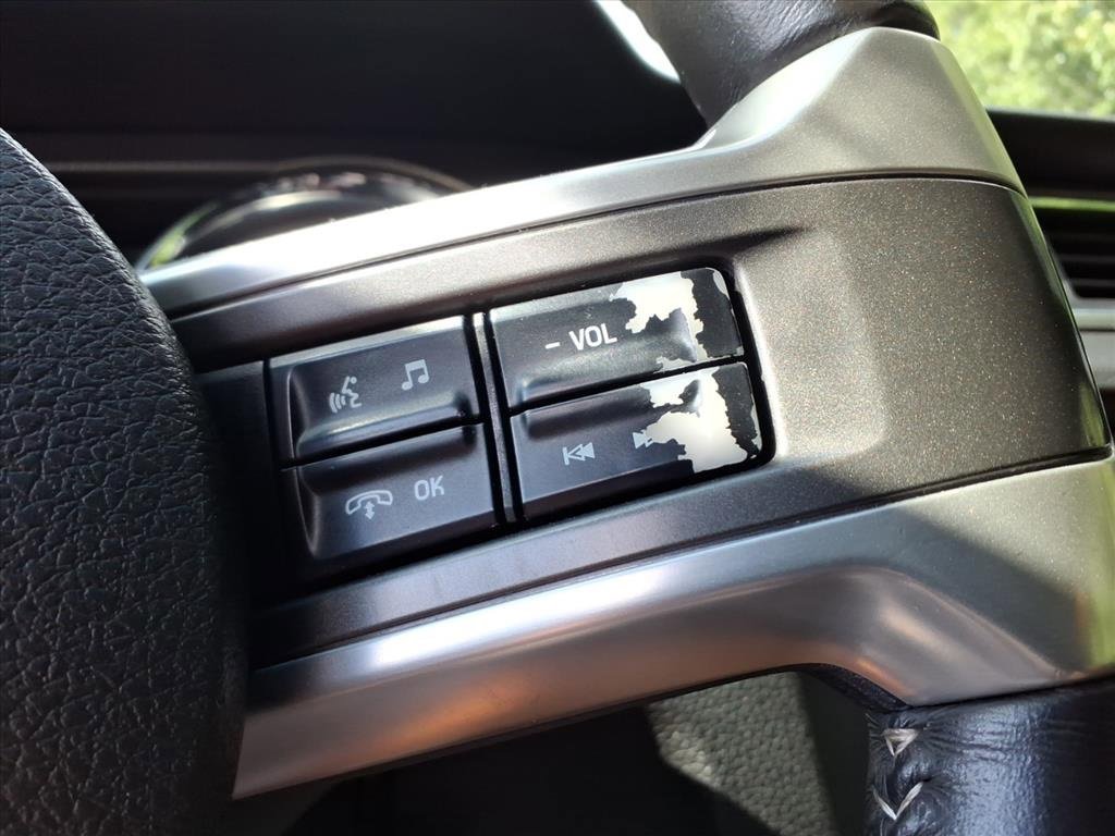 Used 2011 Ford Mustang GT Premium w/ Comfort Pkg image 18