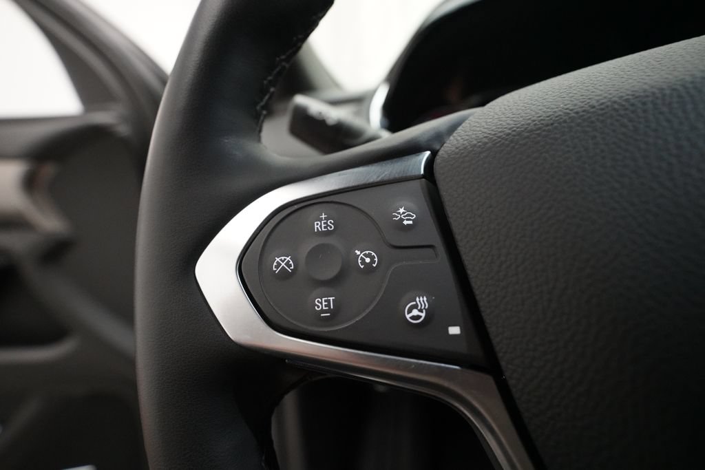 Used 2023 Chevrolet Traverse Premier AWD/4WD image 19