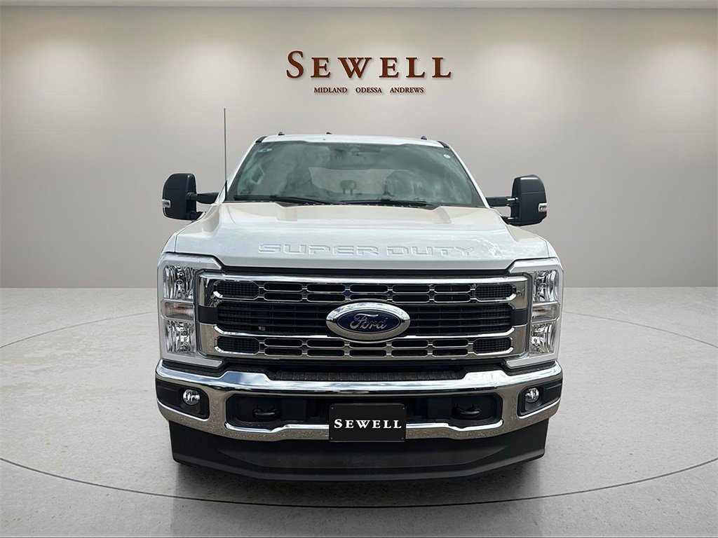 New 2025 Ford F350 XL w/ XL Chrome Package image 8