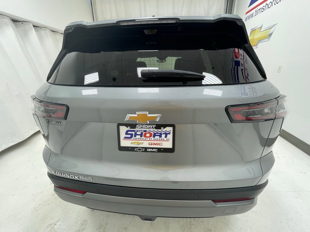 New 2026 Chevrolet Equinox LT AWD/4WD image 5
