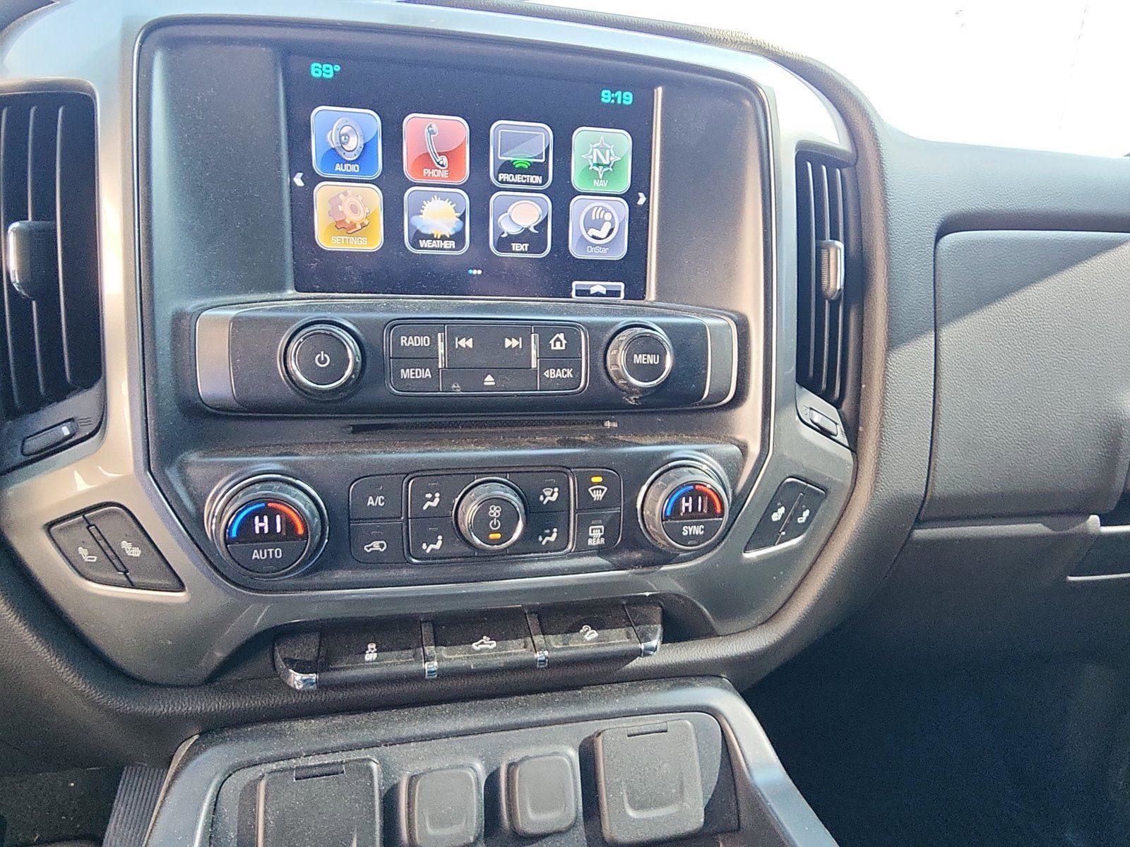 Used 2018 Chevrolet Silverado 1500 LT w/ All Star Edition AWD/4WD image 14