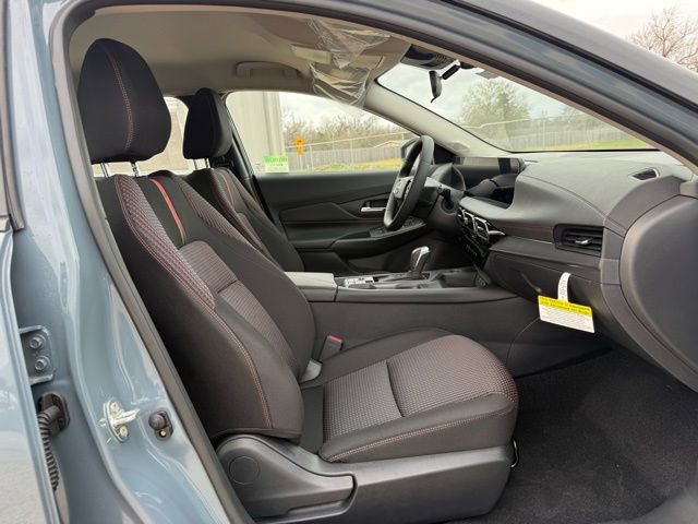 New 2026 Nissan Sentra SR w/ Floor Mat Package FWD image 31