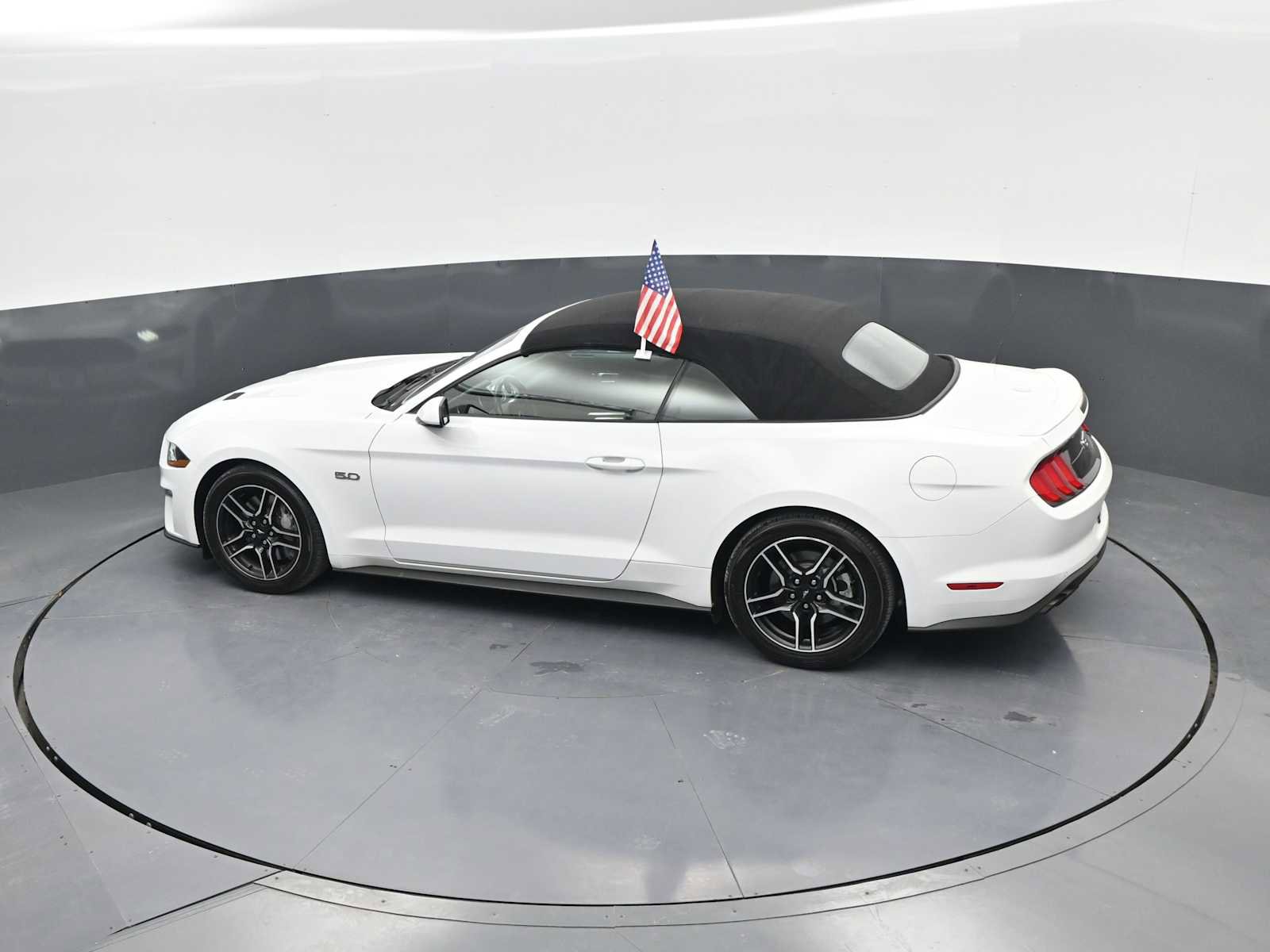 Used 2023 Ford Mustang GT Premium RWD image 27