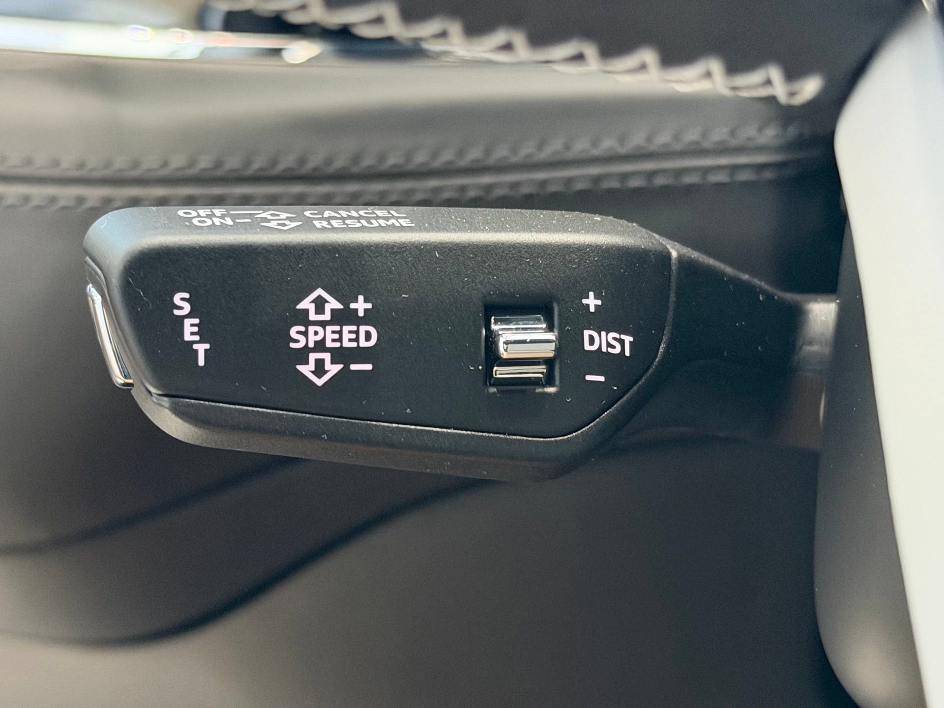New 2026 Bentley Bentayga Speed AWD/4WD image 9