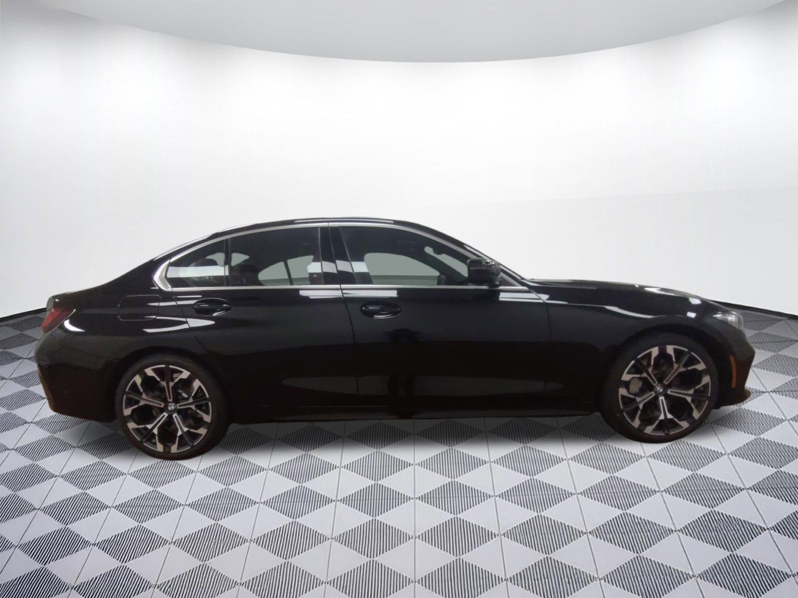 Used 2026 BMW 330i Sedan w/ Premium Package RWD image 7