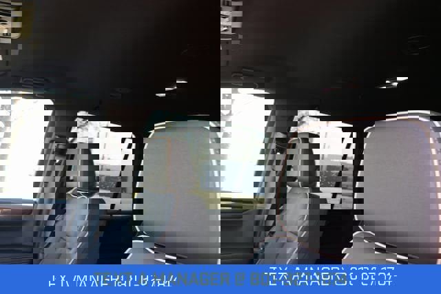 New 2026 GMC Yukon Elevation image 23