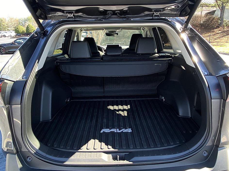 Certified 2025 Toyota RAV4 XLE Premium image 23