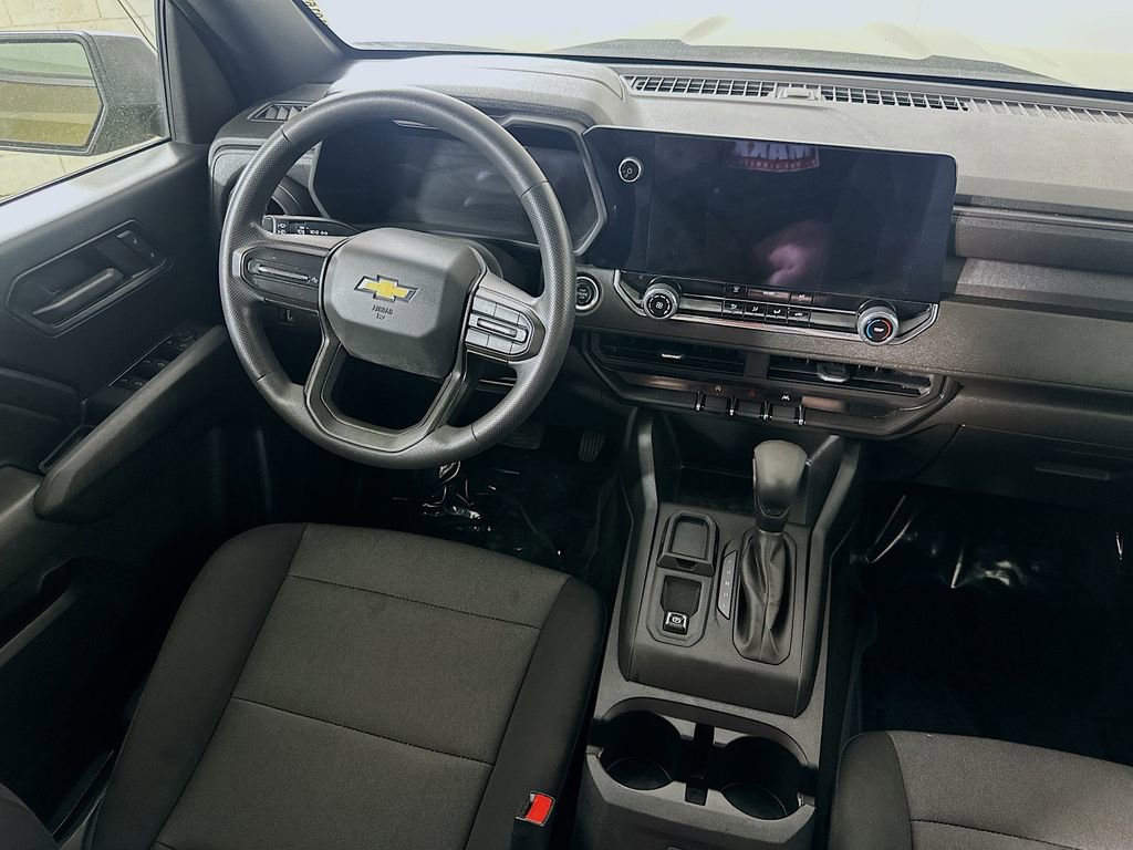 Used 2023 Chevrolet Colorado W/T image 17