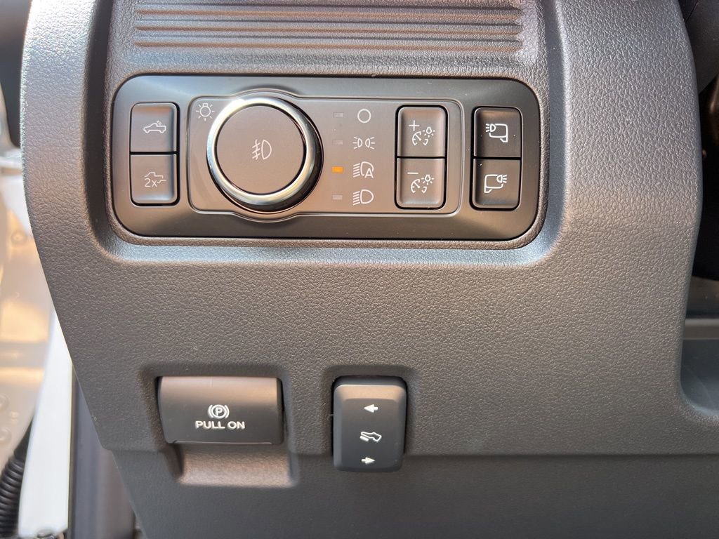 New 2026 Ford F250 Lariat image 15