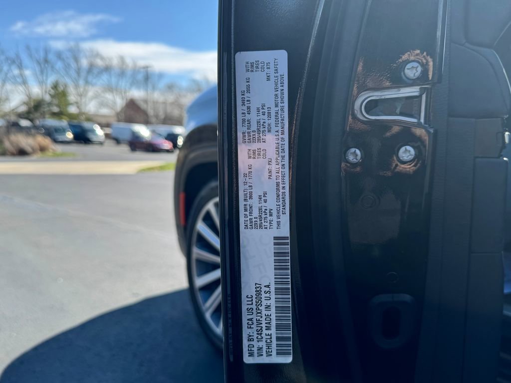 Used 2023 Jeep Grand Wagoneer Series II image 34