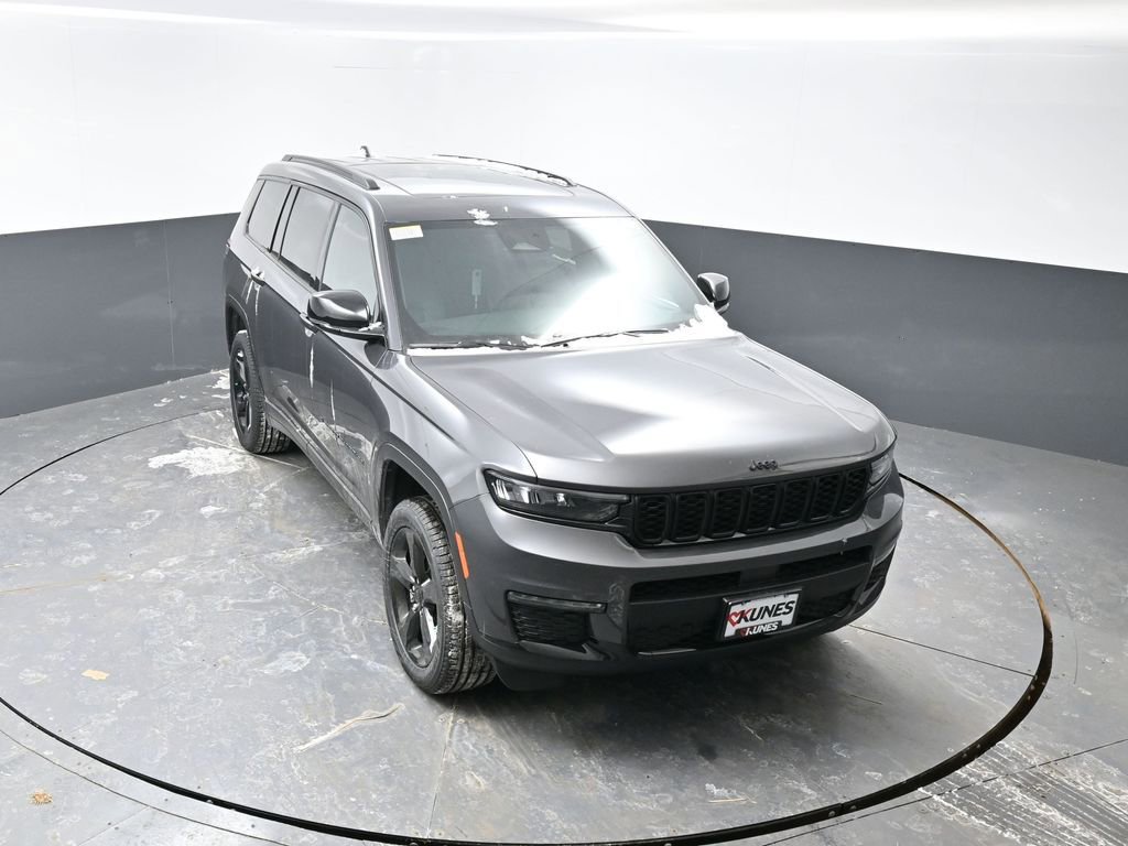 New 2025 Jeep Grand Cherokee L Limited w/ Black Appearance Package image 33