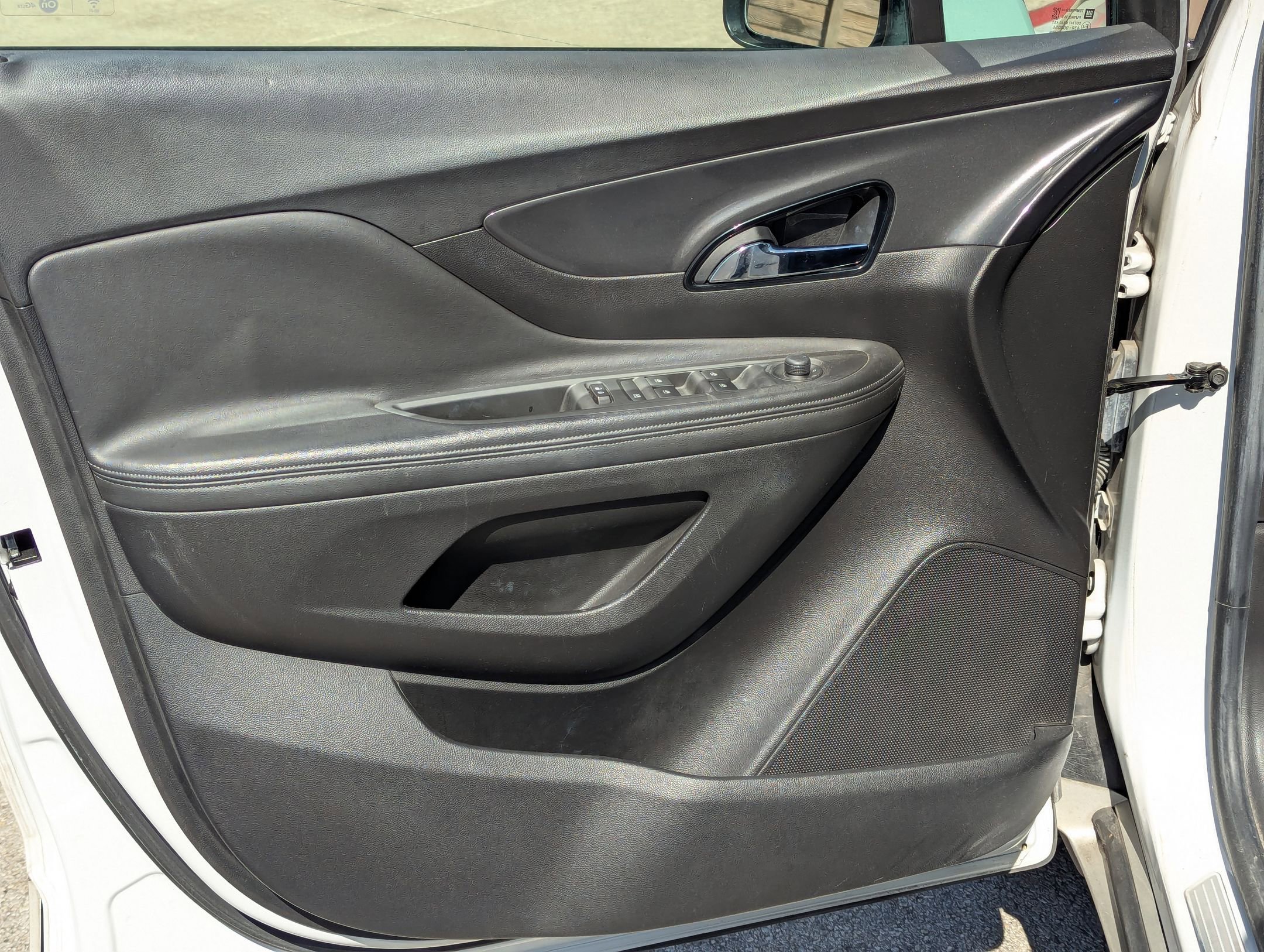 Used 2017 Buick Encore Preferred image 11