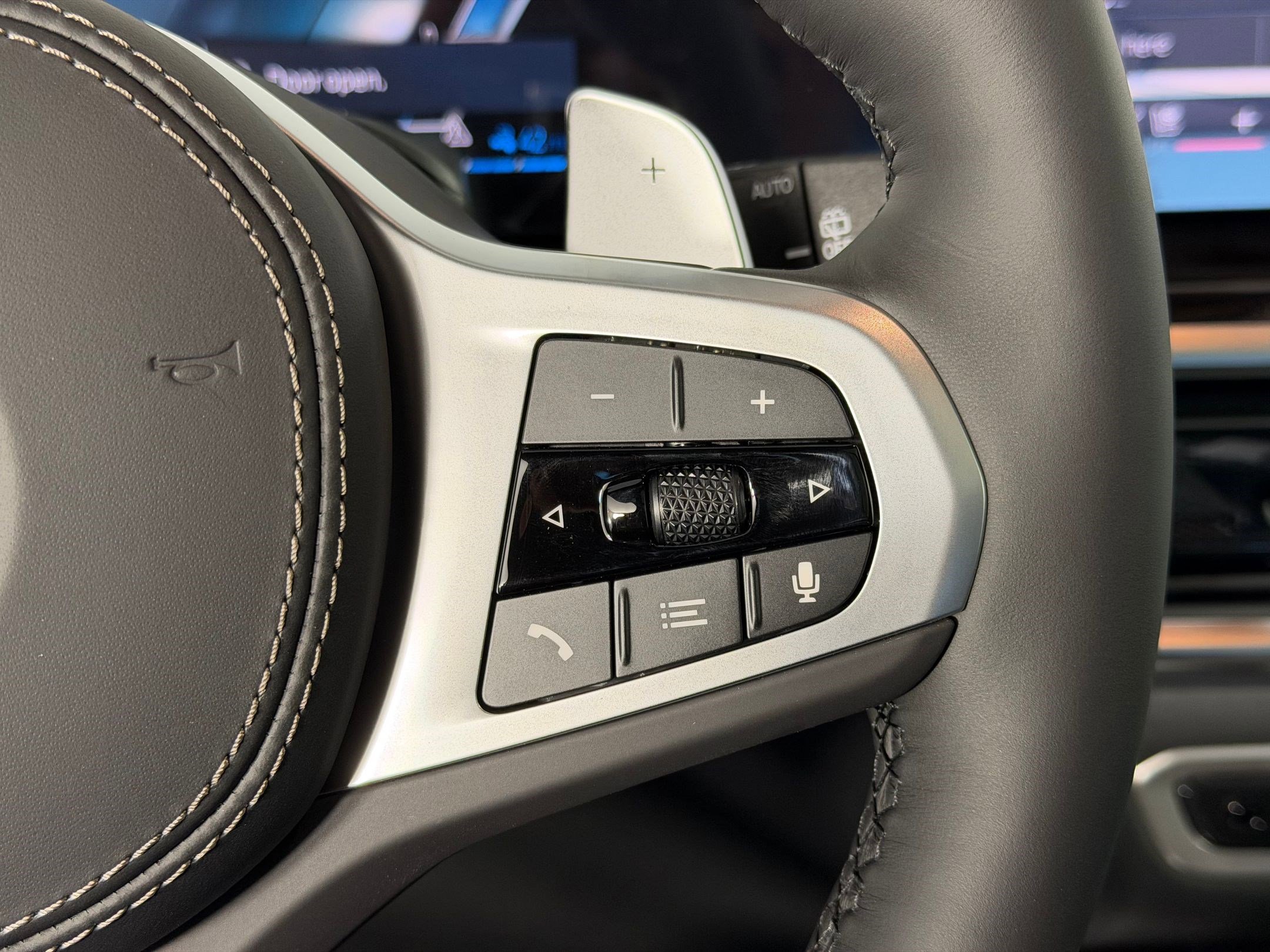 New 2026 BMW X5 xDrive50e image 29