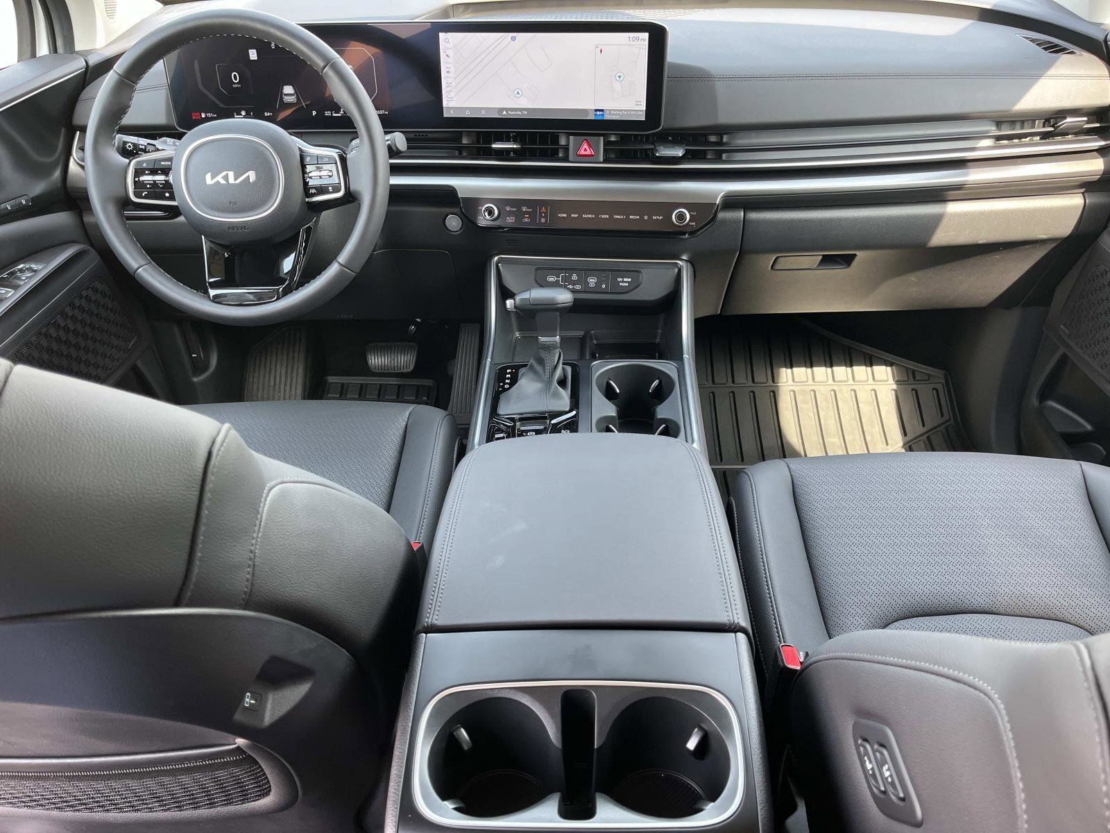 Used 2026 Kia Carnival SX Prestige image 11