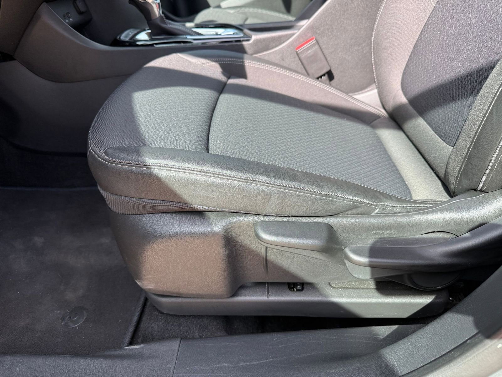 Used 2025 Buick Encore GX Preferred image 22