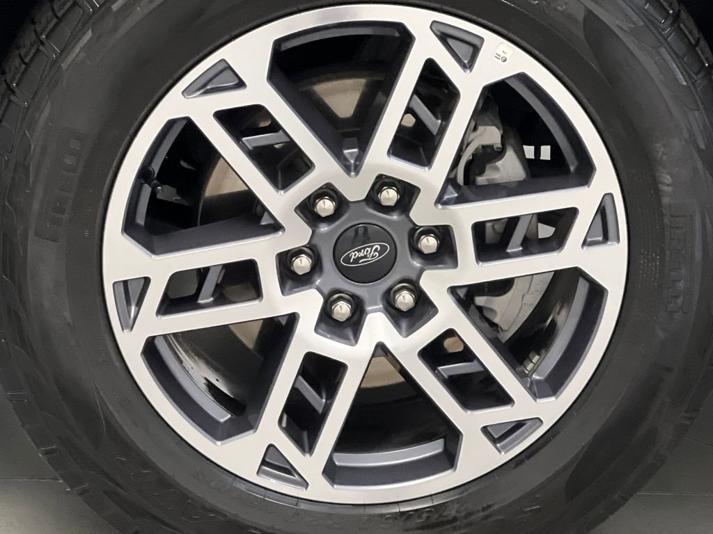 Used 2025 Ford Expedition Active image 76