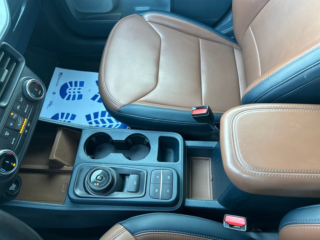 Used 2022 Ford Maverick Lariat image 37